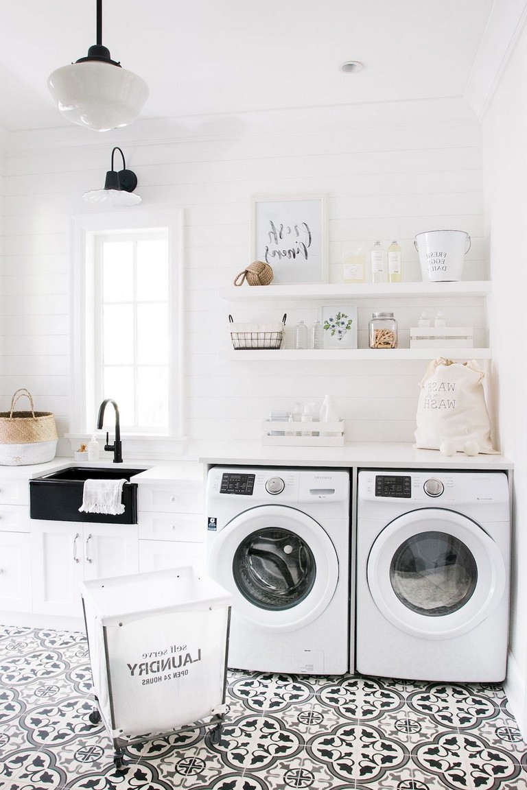 55+ Present Farmhouse Laundry Room Ideas